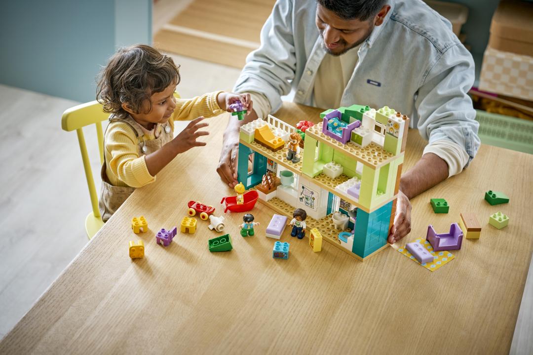 LEGO DUPLO 3in1 Modern Family House with Figures Set 10470