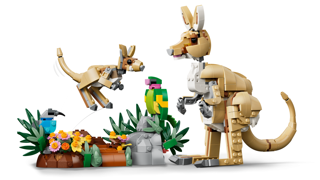 LEGO Creator 3-in-1 Wild Animals: Family of Koalas Set 31388