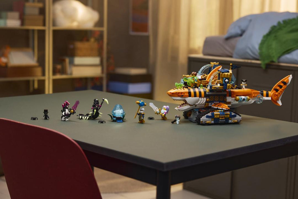 LEGO DREAMZzz Tiger Shark Tank Set 71515