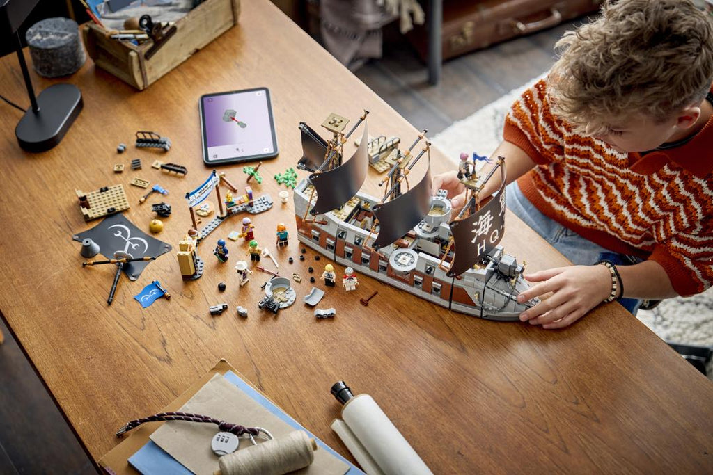 LEGO One Piece Garp's Marine Battleship Set 75646