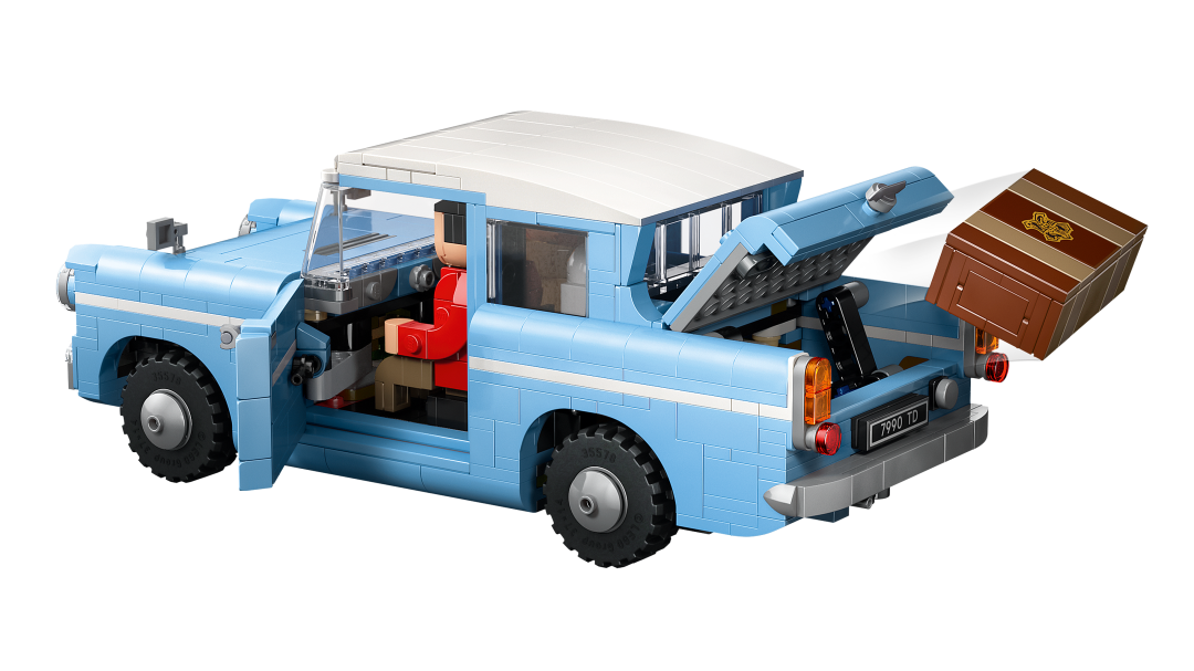 LEGO Harry Potter Enchanted Flying Ford Anglia Set 76470