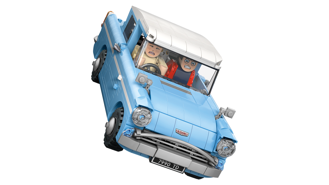LEGO Harry Potter Enchanted Flying Ford Anglia Set 76470