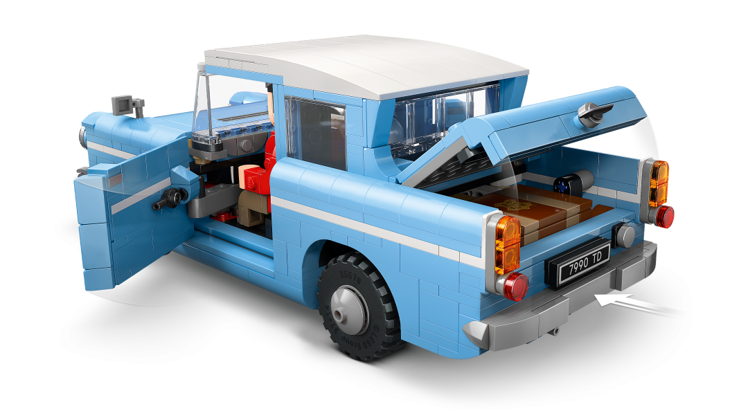 LEGO Harry Potter Enchanted Flying Ford Anglia Set 76470