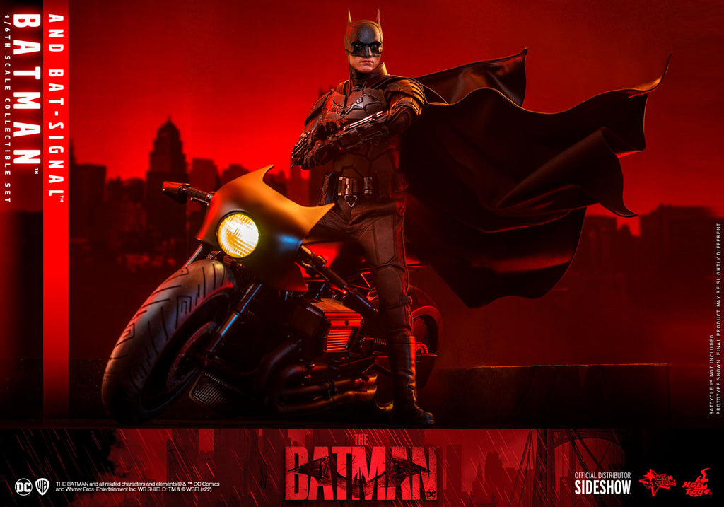 Batman and Bat-Signal DC Sixth Scale Figure