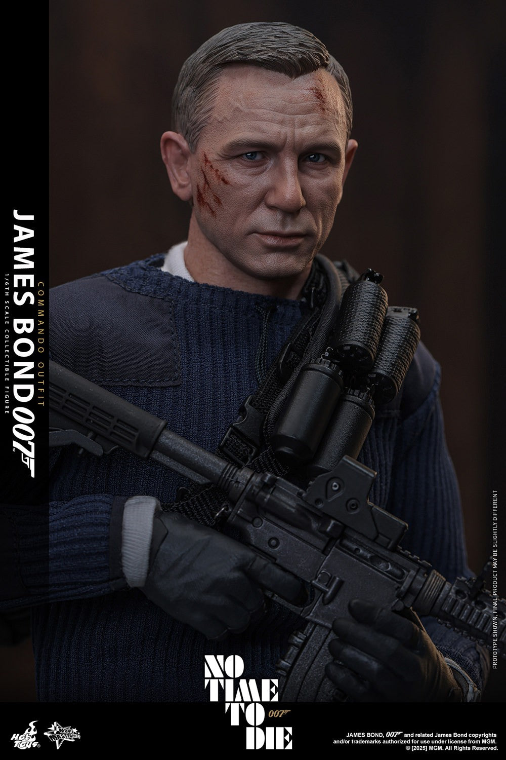 James Bond (Commando Outfit) Sixth Scale Figure