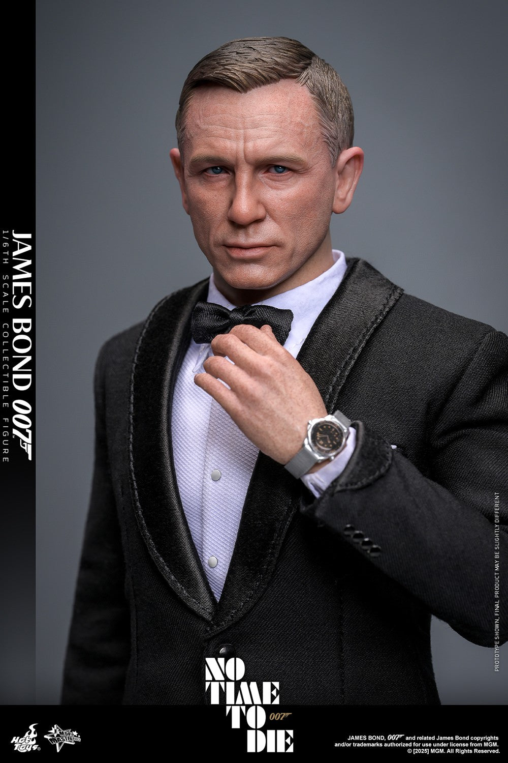 James Bond Sixth Scale Figure