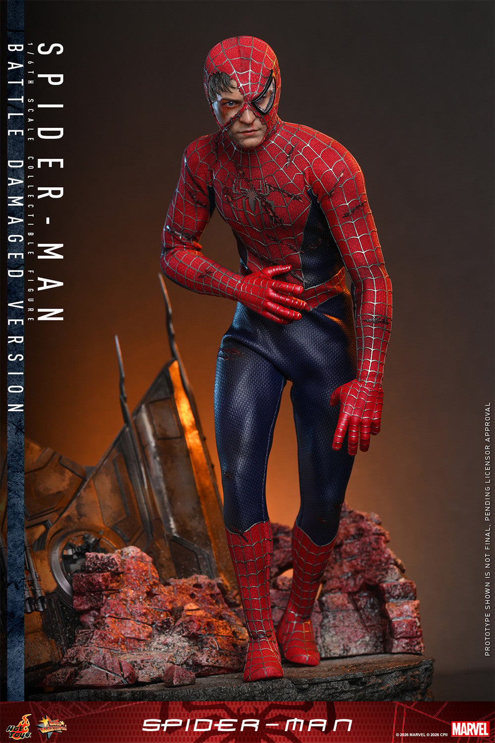 Spider-Man (Battle Damaged Version) Marvel Sixth Scale Figure
