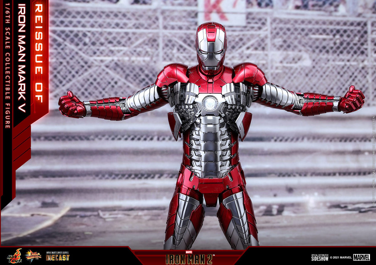 Iron Man Mark V Marvel Sixth Scale Figure