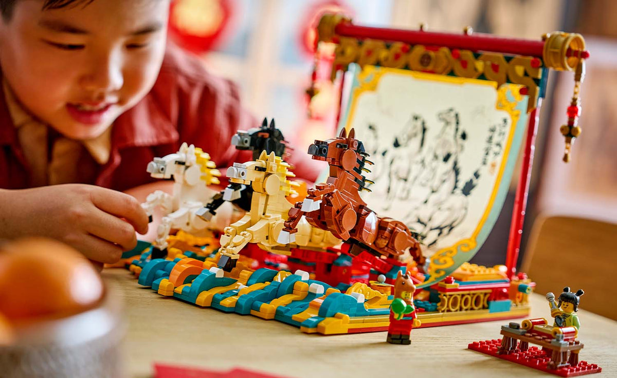 LEGO Iconic Galloping Horses Canvas Set 80119