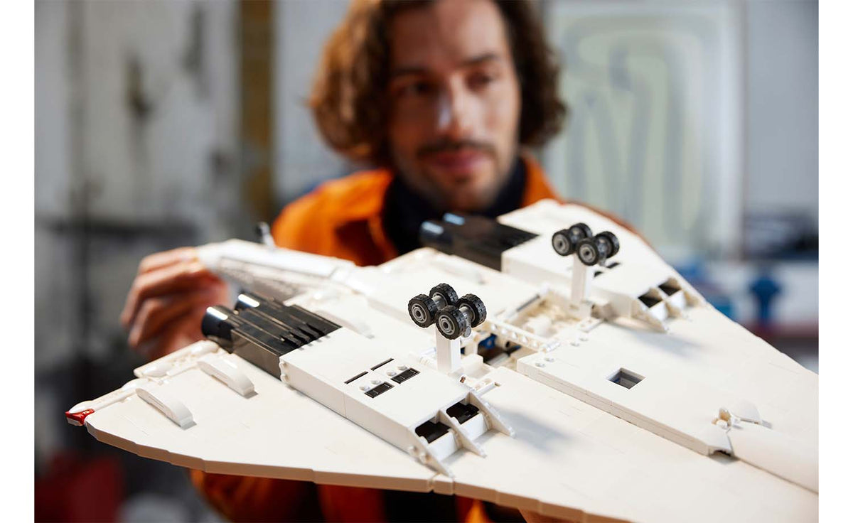 LEGO ICONS Concorde Set 10318