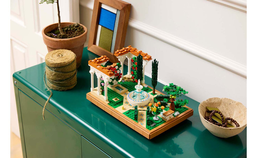 LEGO ICONS Fountain Garden Set 10359