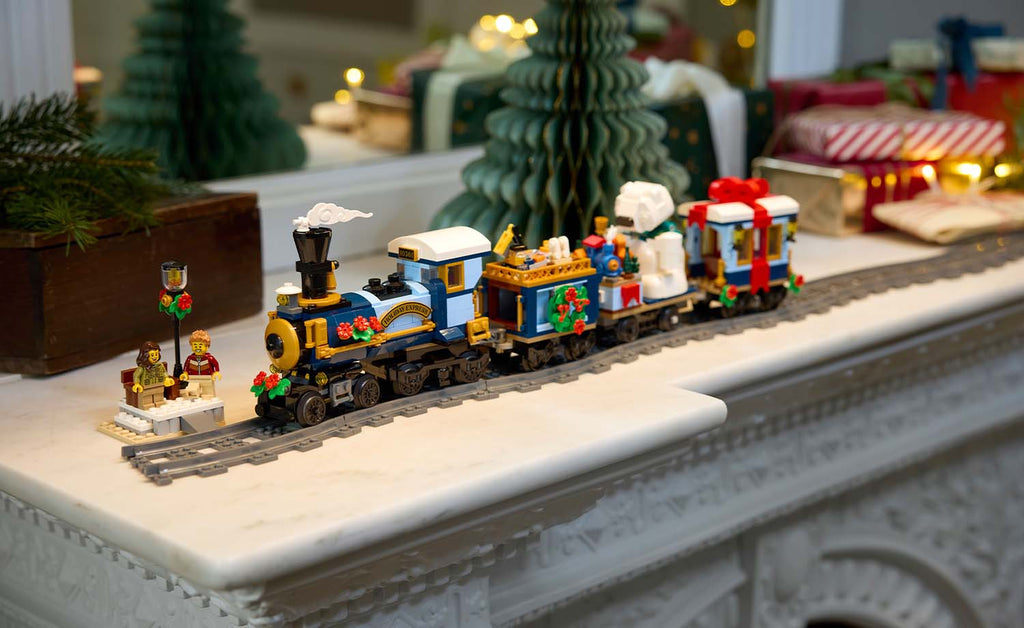 LEGO ICONS Holiday Express Train Set 10361