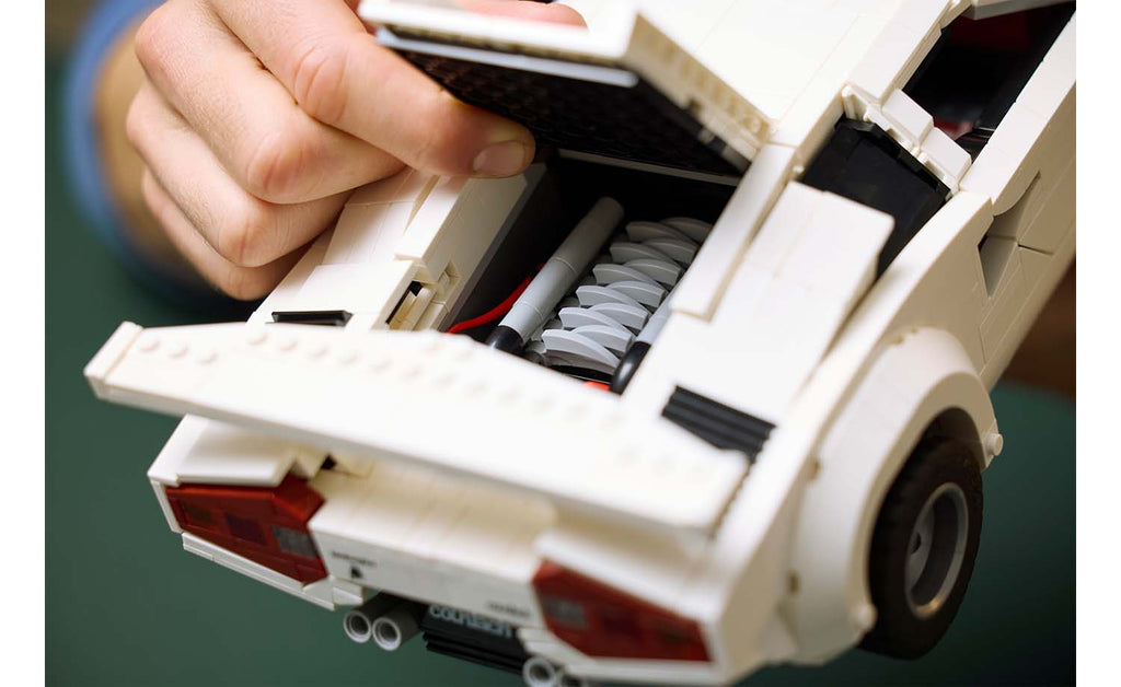 LEGO ICONS Lamborghini Countach 5000 Quattrovalvole Set 10337