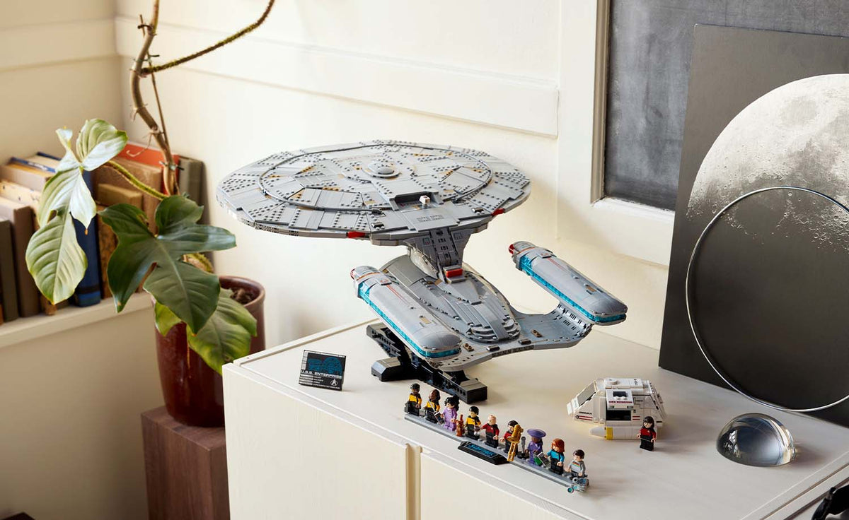 LEGO ICONS Star Trek: U.S.S. Enterprise NCC-1701-D Set 10356