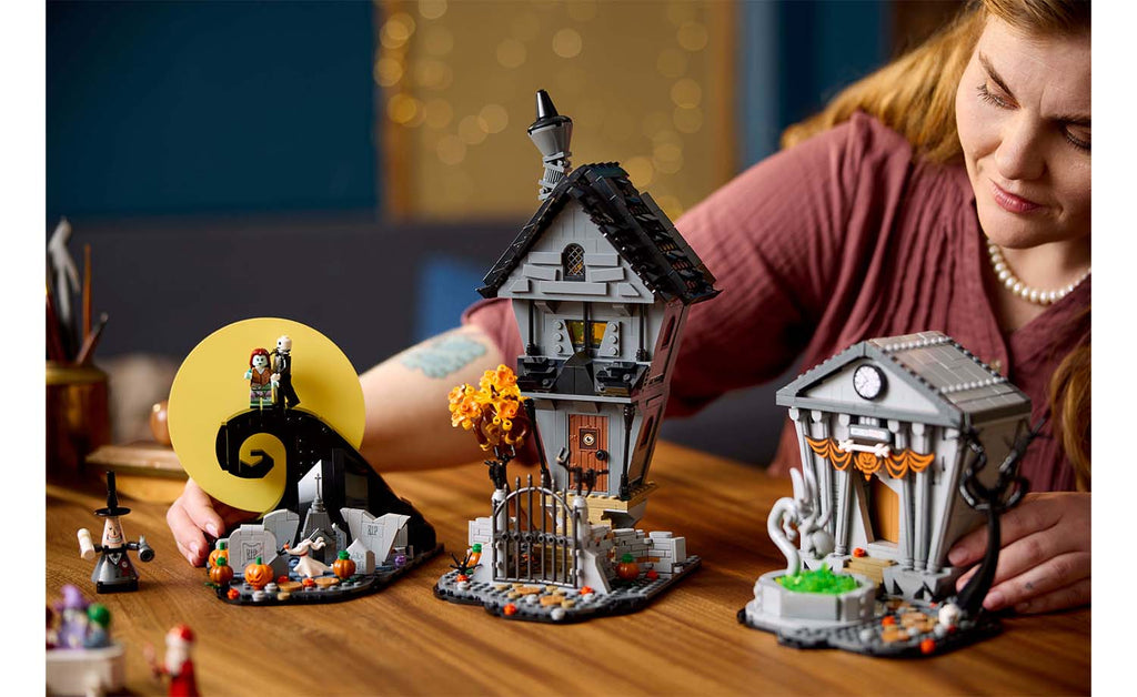 LEGO Ideas Disney Tim Burton's The Nightmare Before Christmas Set 21351