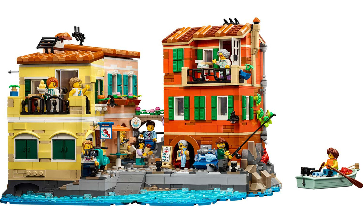 LEGO Ideas Italian Riviera Set 21359