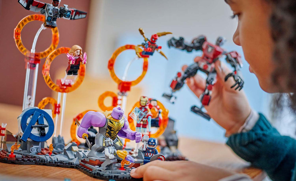 LEGO Marvel Avengers: Endgame Final Battle Set 76323