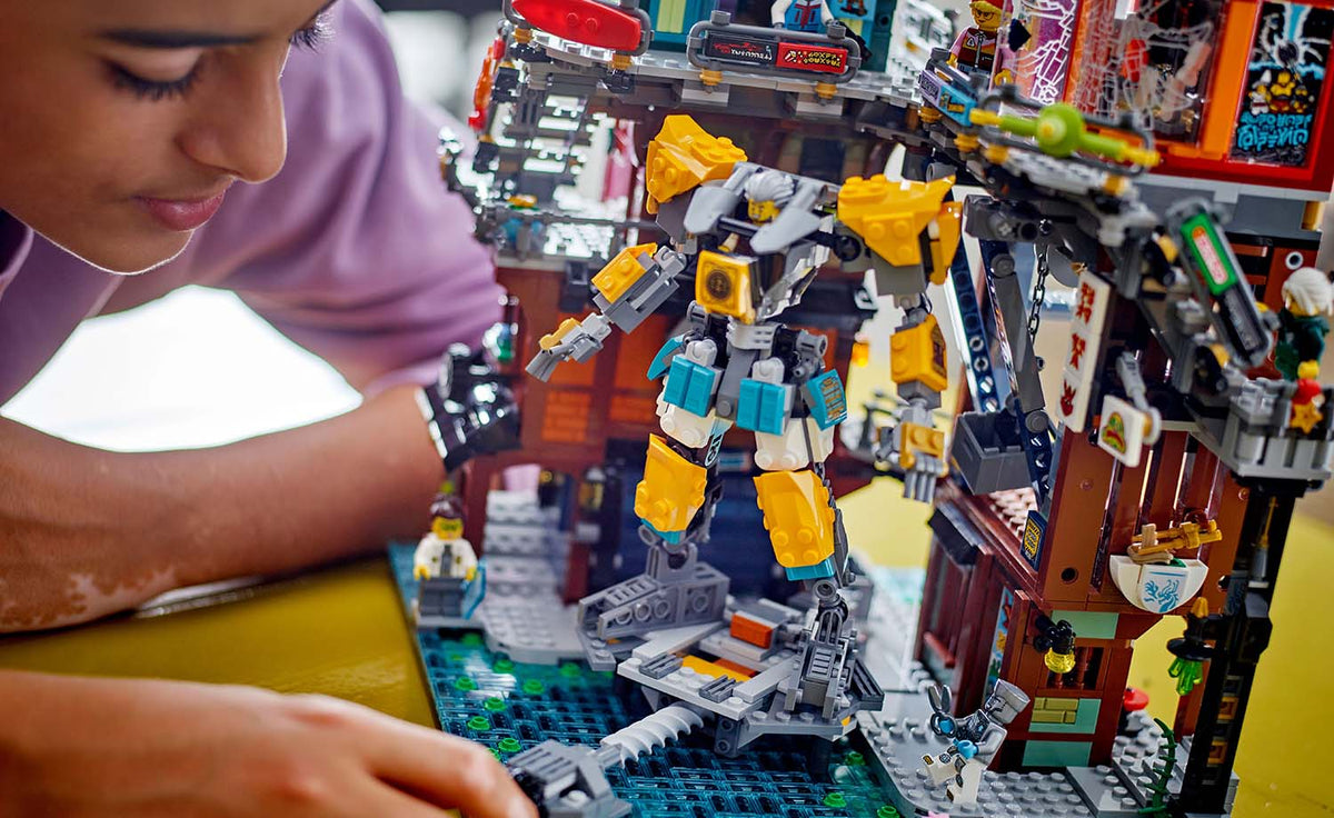 LEGO NINJAGO City Workshops Set 71837