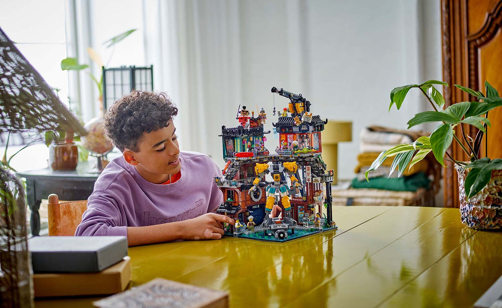 LEGO NINJAGO City Workshops Set 71837