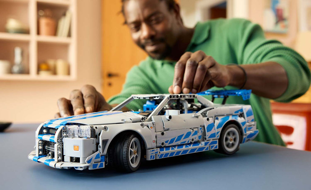 LEGO Technic 2 Fast 2 Furious Nissan Skyline GT-R (R34) Car Set 42210