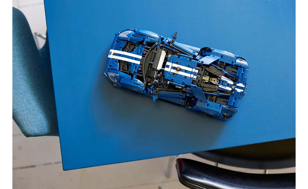 LEGO Technic 2022 Ford GT Set 42154