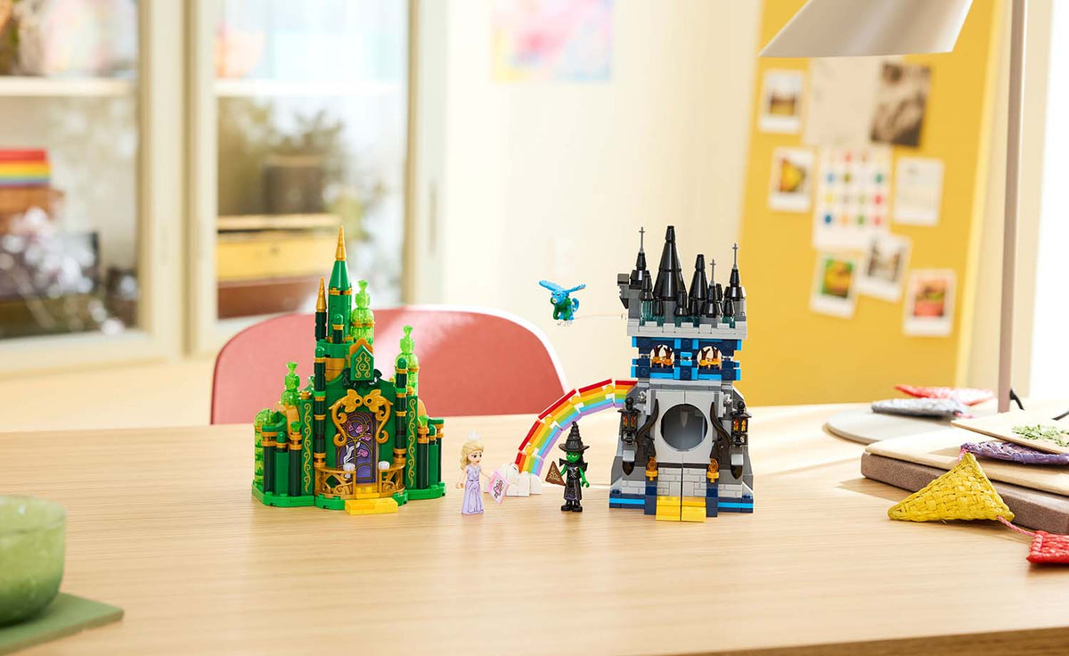 LEGO Wicked Emerald City & Kiamo Ko Castle Set 75689