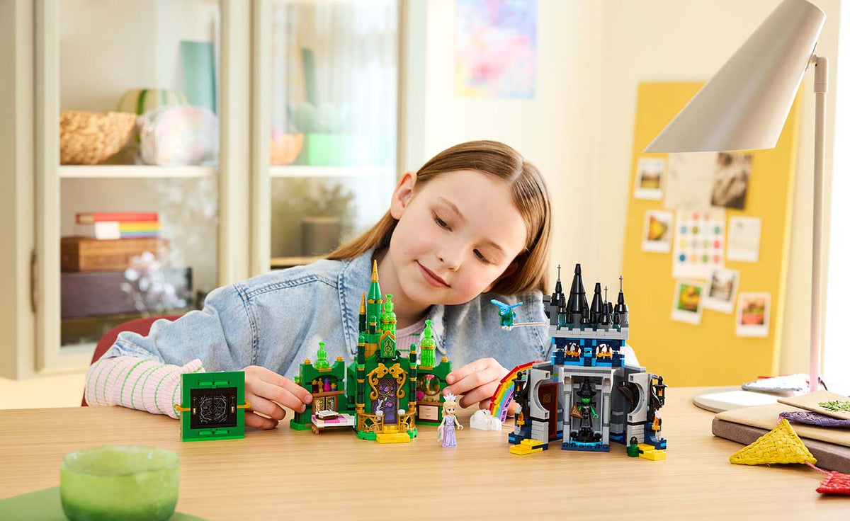 LEGO Wicked Emerald City & Kiamo Ko Castle Set 75689