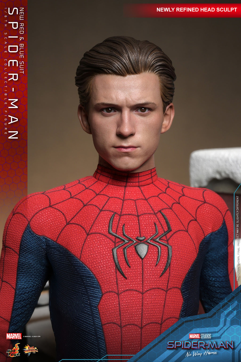 Spider-Man (New Red and Blue Suit) Marvel Sixth Scale Figure