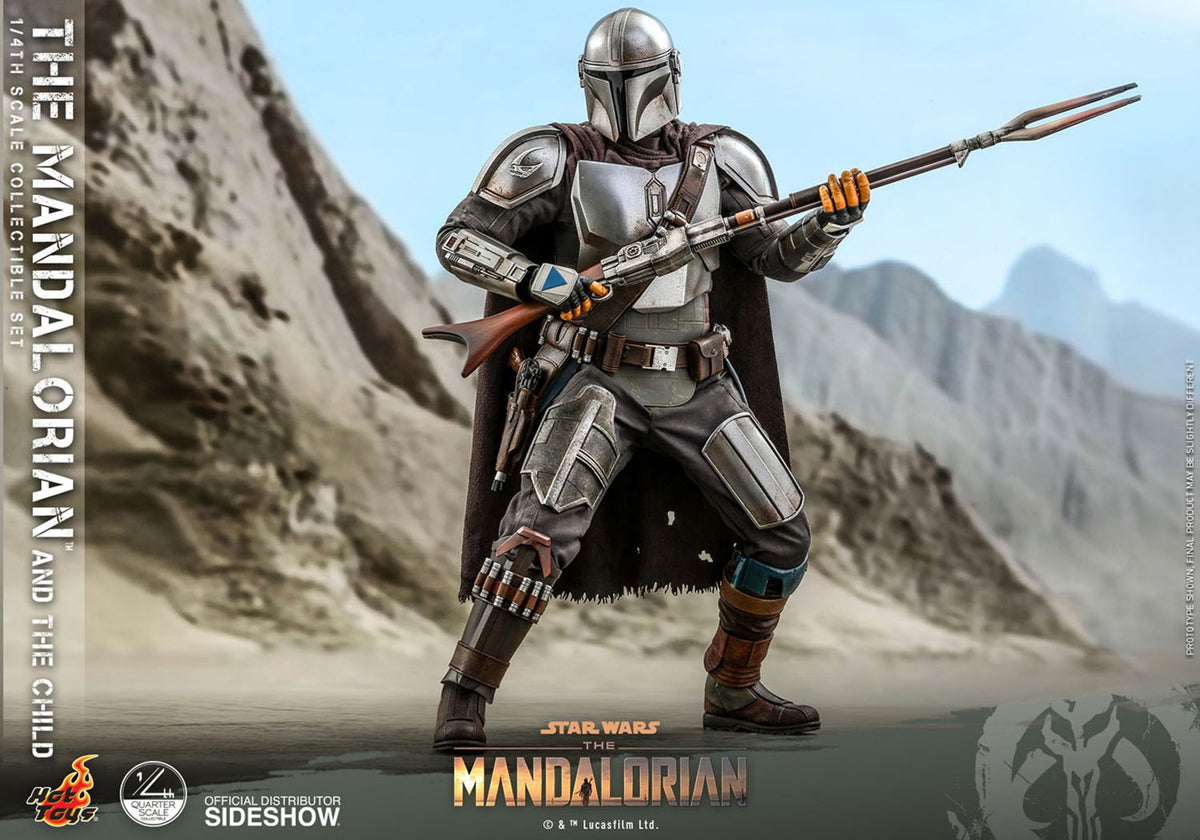 The Mandalorian and The Child Star Wars Quarter Scale Figure